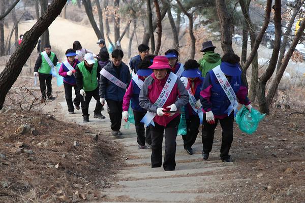 산불예방캠페인 및 새봄맞이 대청소 사진