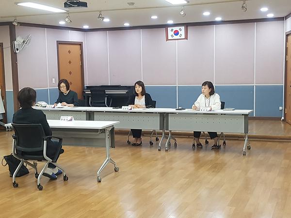 만수4동 5통장 위촉을 위한 면접 실시 사진