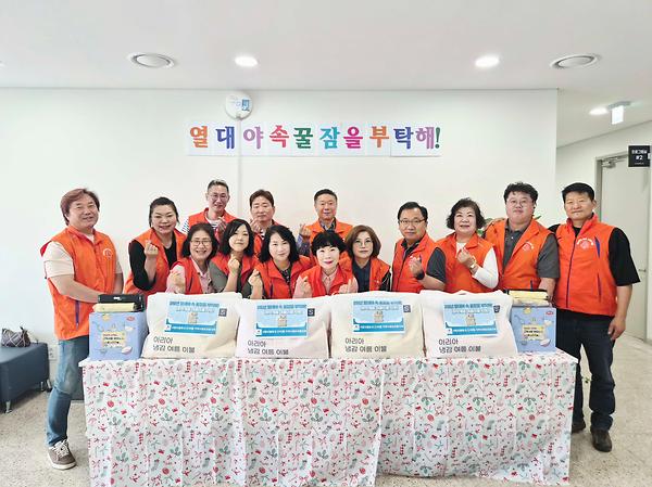 간석1동_지역사회보장협의체, 고독사 위험가구에 폭염대비 냉감이불 지원.(26.06.10.) 사진