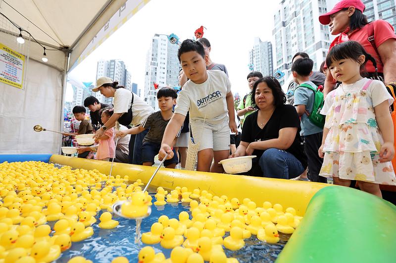 2025.09.26~28_제25회_소래포구축제_(10).jpg 이미지